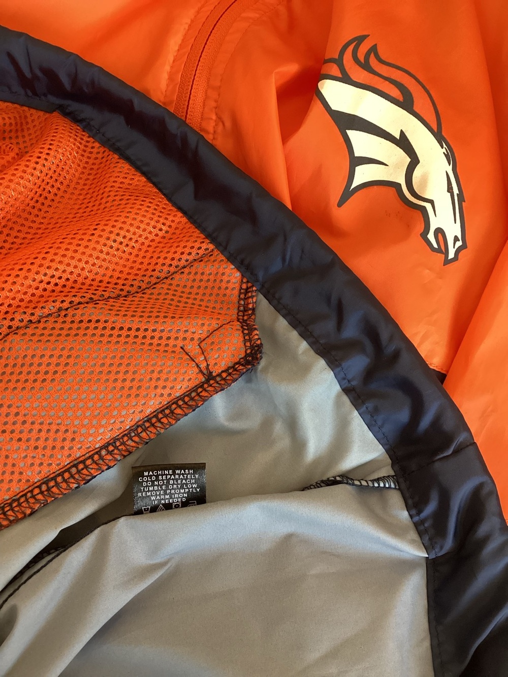 Denver Broncos Lightweight Windbreaker Rain Jacket NFL Team Apparel Extra-Large - Picture 10 of 10